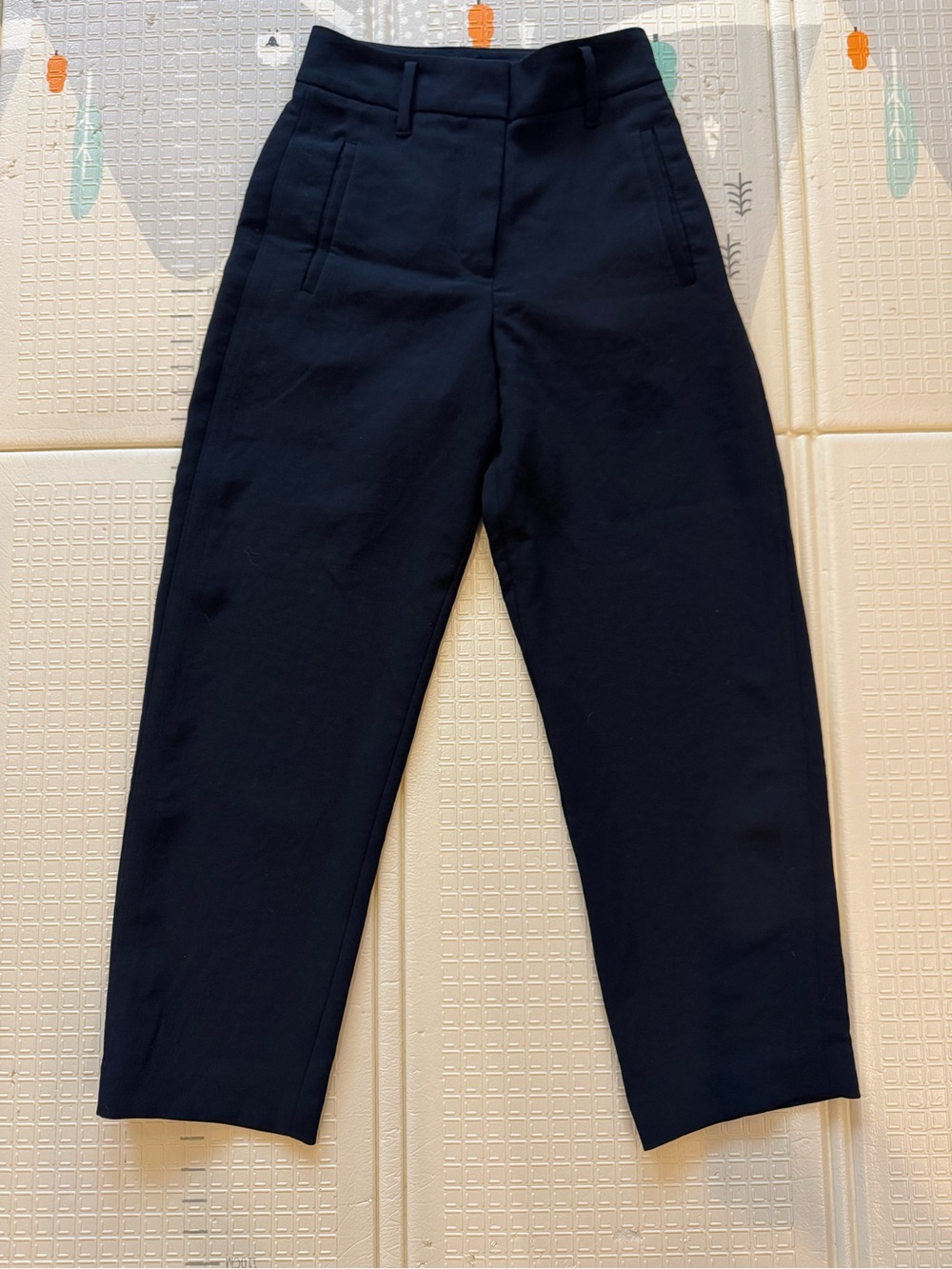 Aritzia black pants